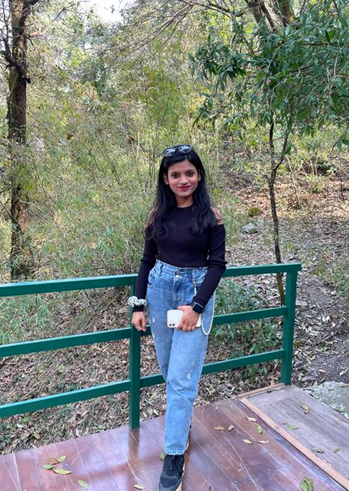 Aayushi